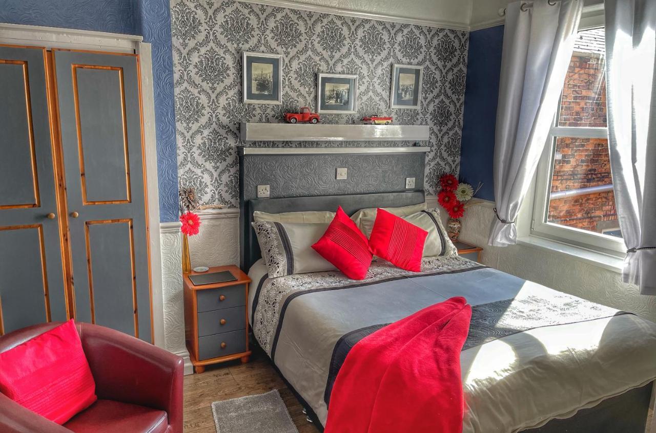 Atlanta Hotel Скарборо Экстерьер фото